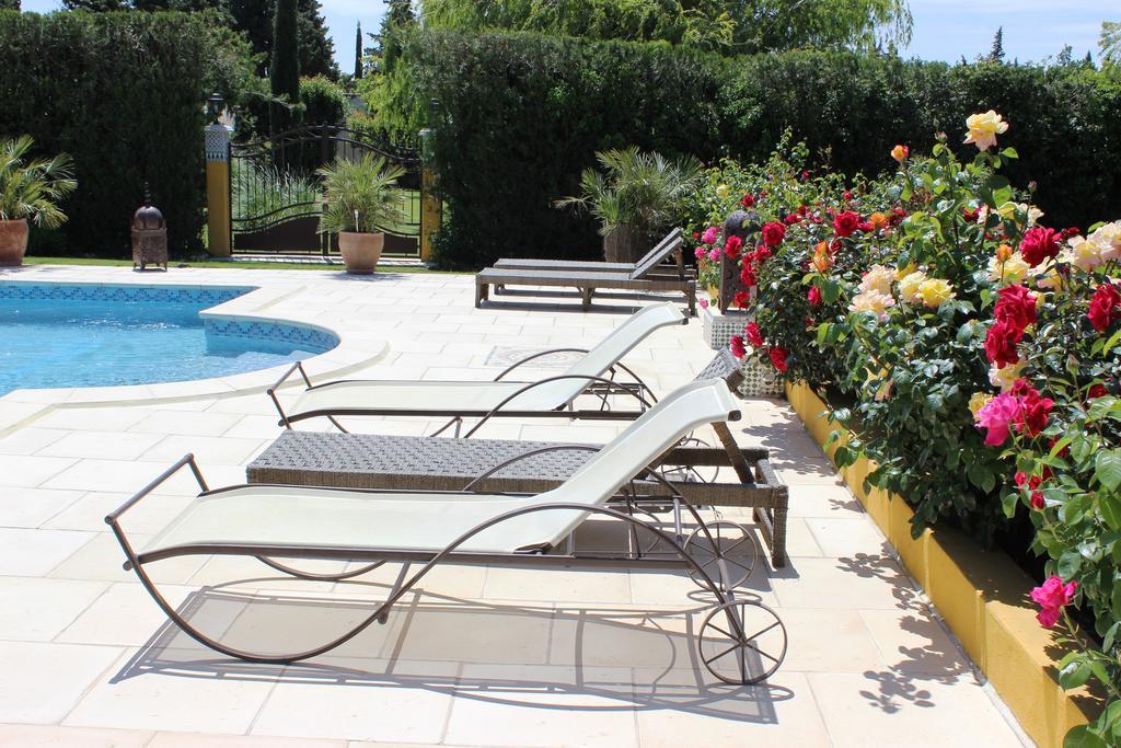 Gites Maisons De Vacances Domaine La Chamade קרפנטרה חדר תמונה