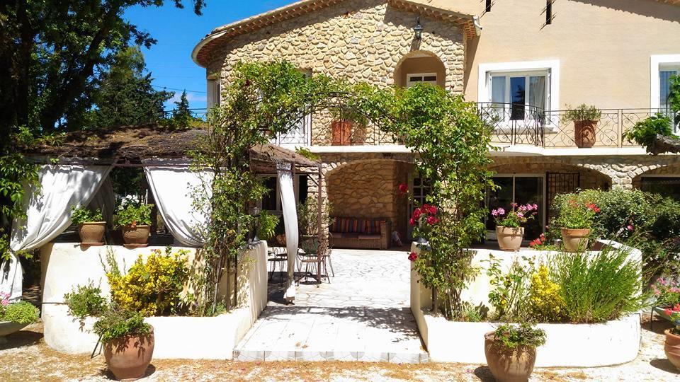 Gites Maisons De Vacances Domaine La Chamade קרפנטרה מראה חיצוני תמונה